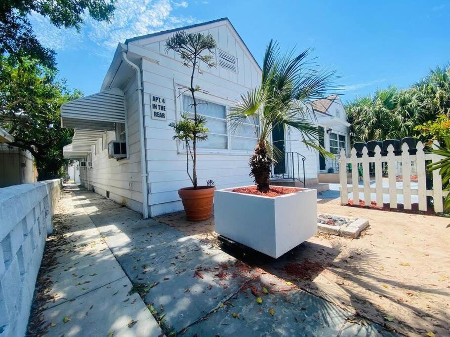 Steps To Beach & Downtown! Cozy Beach Bungalow #1 Lake Worth Beach Zewnętrze zdjęcie